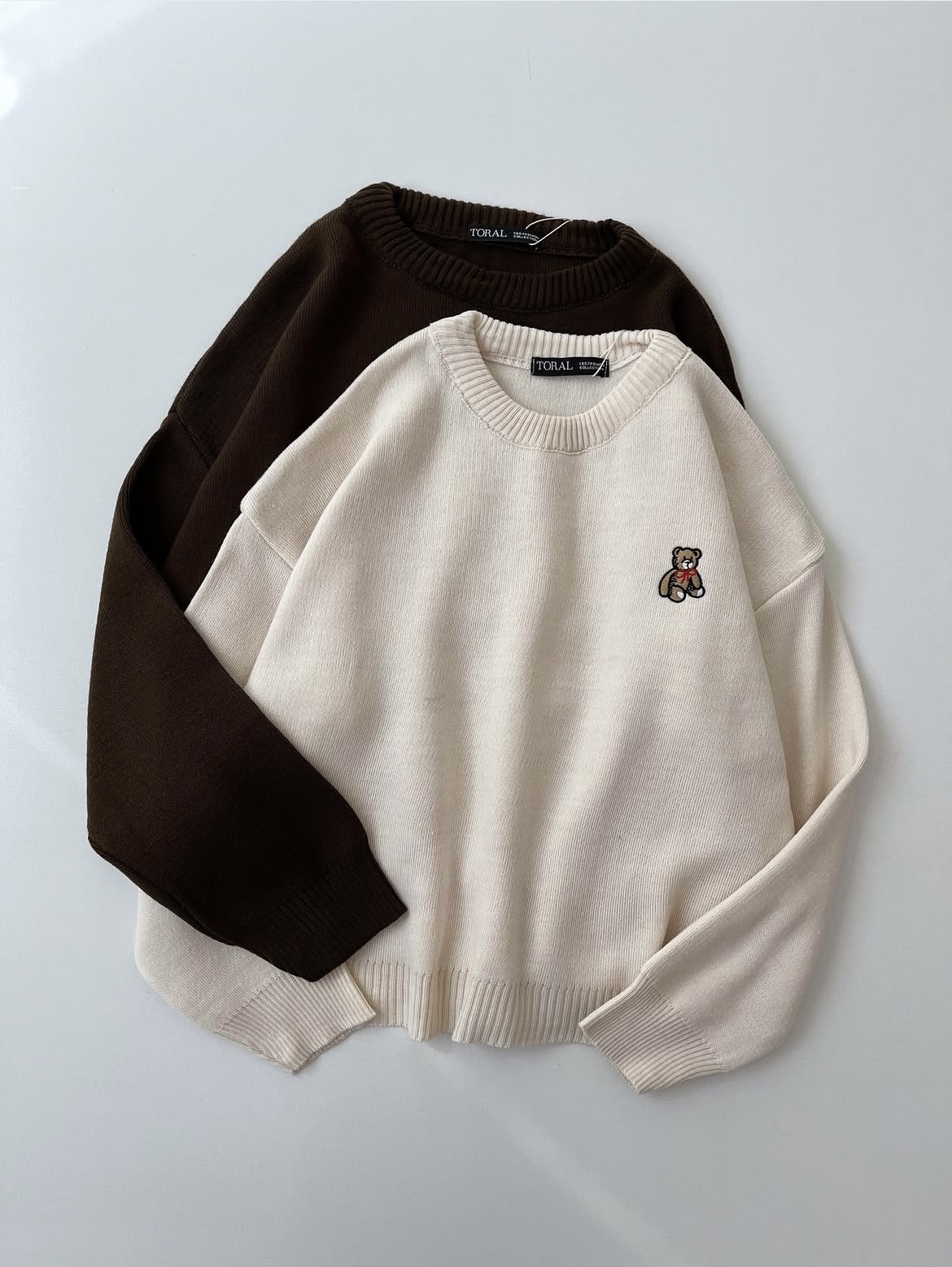 پلیمر بافت تدی با گلدوزی تدی رنگ استخونی و‌لیمویی