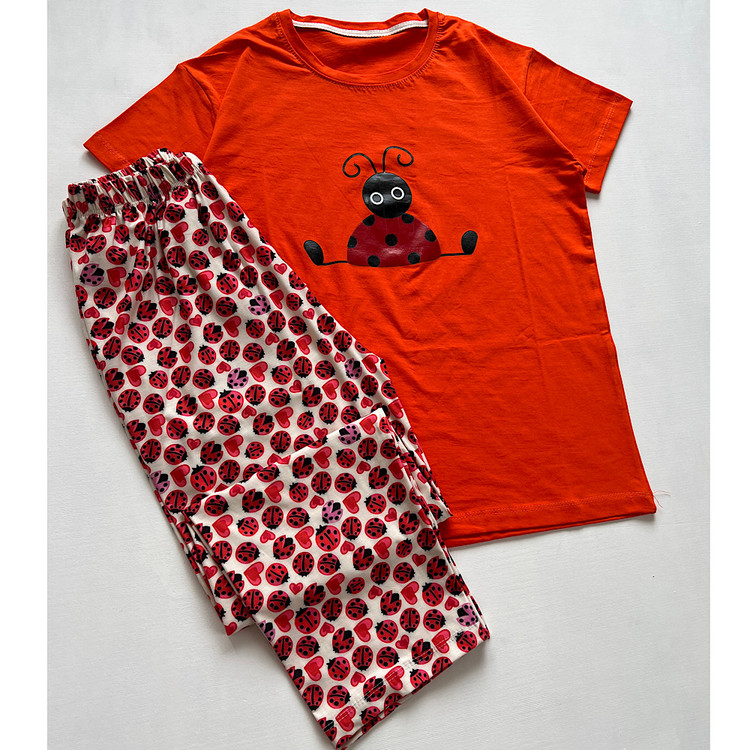 ست راحتی زنانه نخ پنبه فانتزی طرح کفشدوزک تیشرت شلوار