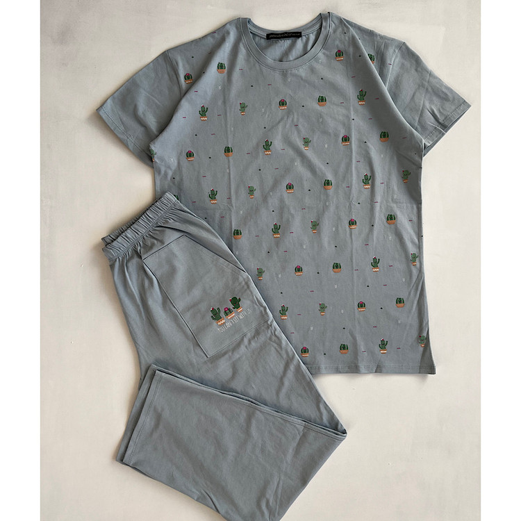 تیشرت شلوار ست راحتی زنانه نخ و پنبه مناسب استفاده منزل و میزبانی دوستانه رنگ آبی نیلی