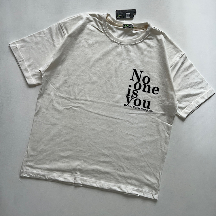 تیشرت باکسی آستین پاکتی نخ و پنبه اسپرت رنگ سفید پر طرفدار شیک استایل کن با شاپ زی