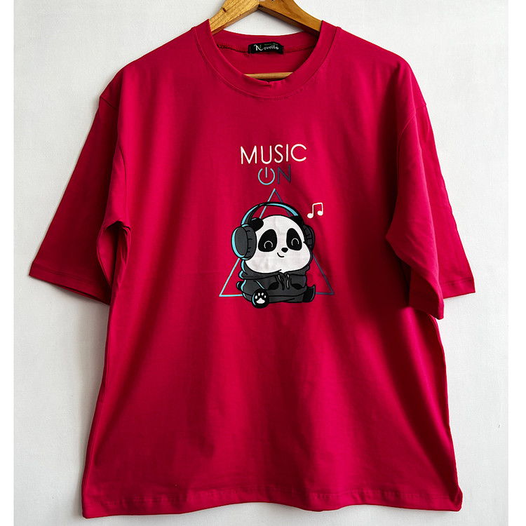 تیشرت باکسی نخ و پنبه زنانه درجه یک رنگ سرخابی خیلی خوشرنگ و جذابه برای استایلهای روزانه دور همی های دوستانه